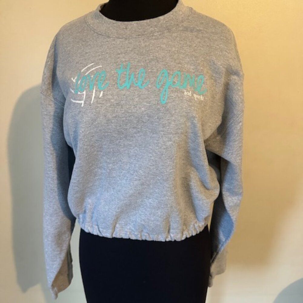Gildan Cropped Gray Sweatshirt with Teal "Love the game" Print  8623